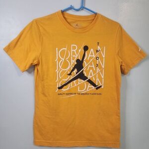 Jordan Kids Short-Sleeve Graphic Tee in Yellow with Black Jumpman